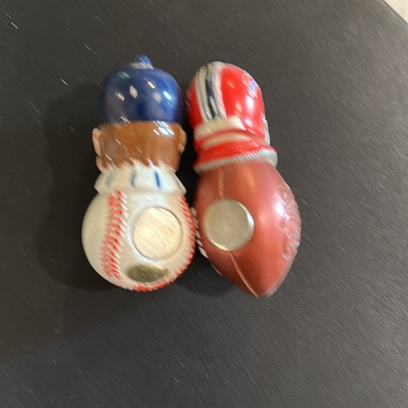 New York Yankees and Buffalo Bills Team Magnets - Picture 2 of 2